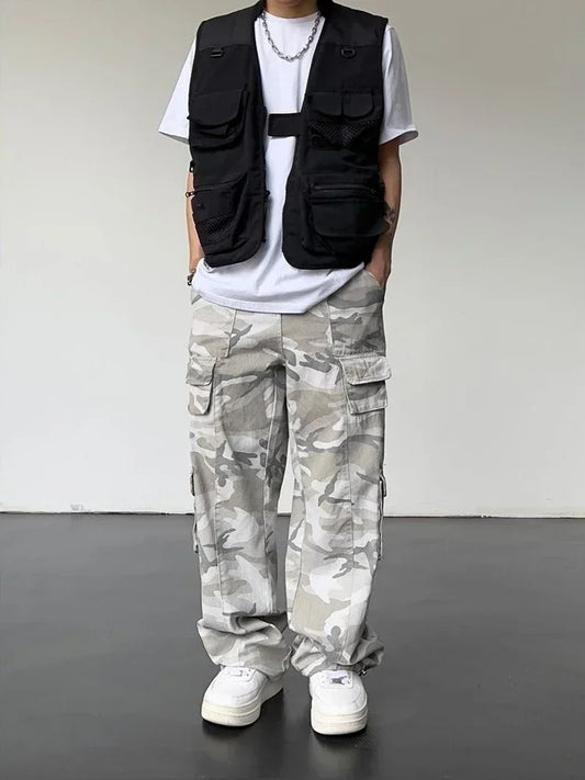 Y2K Cargo Pants (Camo)